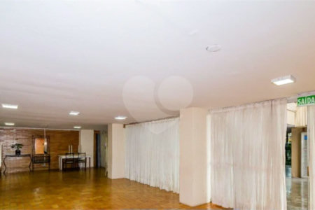 Apartamento na Região do Ipiranga à 8 Minutos do Metrô com 2 Dormitórios .