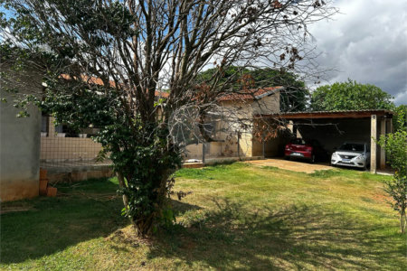 Sobrado à venda com 3 quartos, sendo 2 suítes, em Vila Mazzei, Itapetininga, SP
