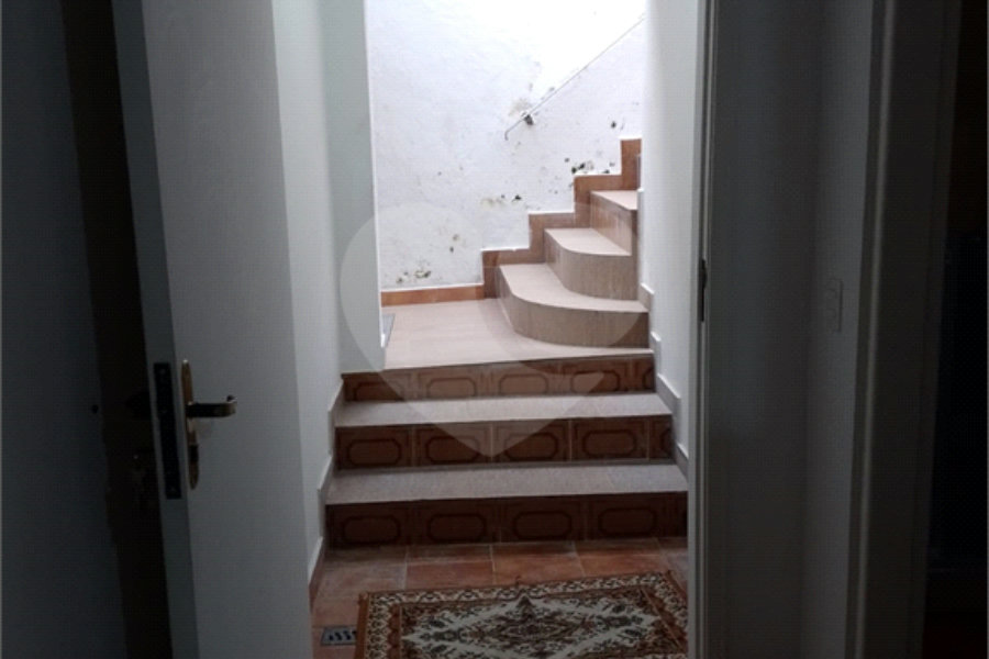 Sobrado à venda com 8 quartos, sendo 3 suítes, em Tucuruvi, São Paulo, SP