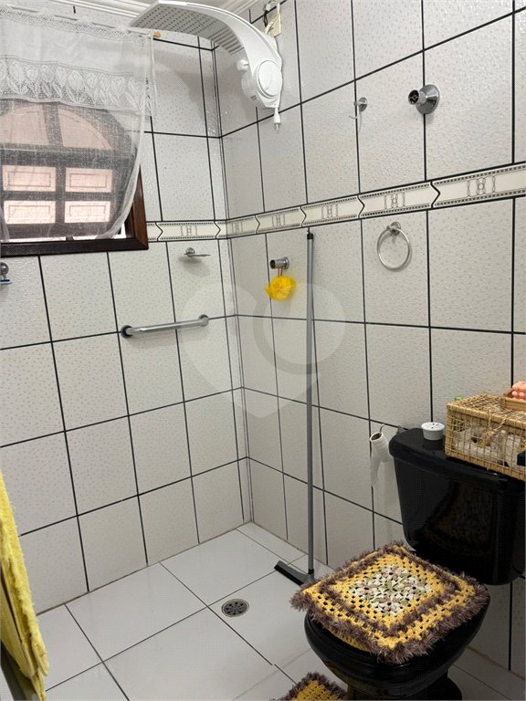 Sobrado à venda com 3 suítes em Jardim Imperador, Suzano, SP
