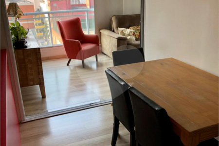 Apartamento à venda com 2 quartos, sendo 1 suíte, em Vila Mariana, São Paulo, SP