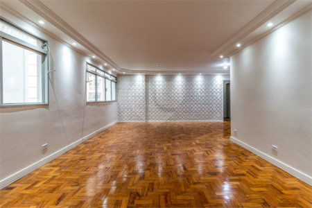 Apartamento à venda ou para alugar com 3 quartos, sendo 1 suíte,  em Itaim Bibi, São Paulo, SP