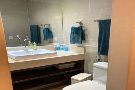 Casa à venda com 3 quartos, sendo 1 suíte, no condomínio Residencial Green Village, Indaiatuba - SP