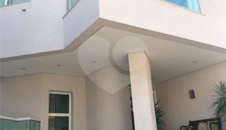 Casa à venda com 5 suítes em Jardim São Bento, São Paulo, SP