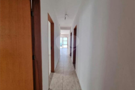 Apartamento à venda com 3 quartos, sendo 1 suíte, em Jardim das Indústrias, São José dos Campos, SP