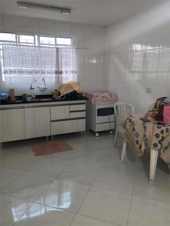 Casa à venda com 4 quartos, sendo 1 suíte, em Vila Cordeiro, São Paulo, SP