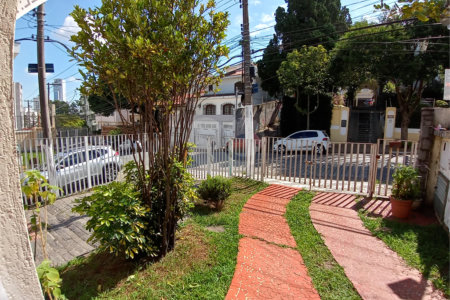 Casa à venda com 4 quartos, sendo 2 suítes, em Jardim São Paulo(zona Norte), São Paulo, SP