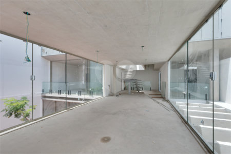 Casa à venda com 3 suítes no condomínio Residencial Heron 140, São Paulo - SP