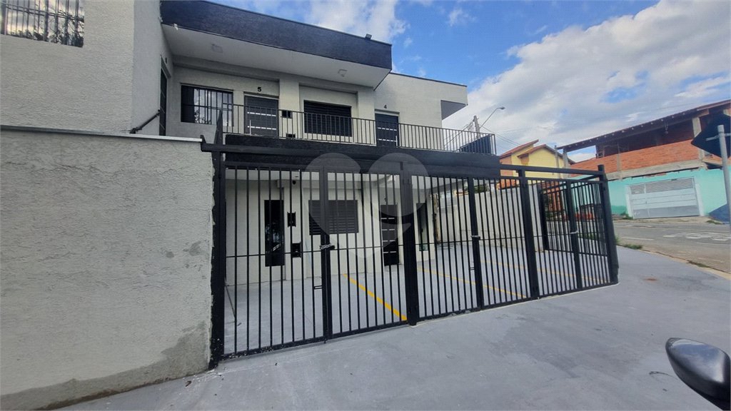 Casa de Vila à venda com 2 quartos em Jardim das Azaléias, Sorocaba, SP