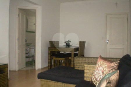 Apartamento à venda com 2 quartos em Jardim Ivana, São Paulo, SP