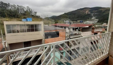 Sobrado à venda com 4 quartos em Tremembé, São Paulo, SP