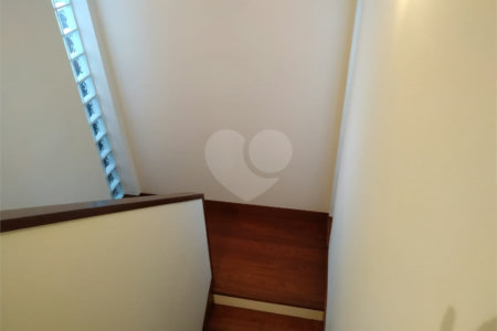 Casa à venda com 3 suítes em Interlagos, São Paulo, SP