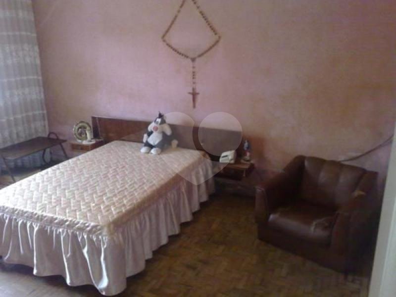 Sobrado à venda com 3 quartos em Parada Inglesa, São Paulo, SP