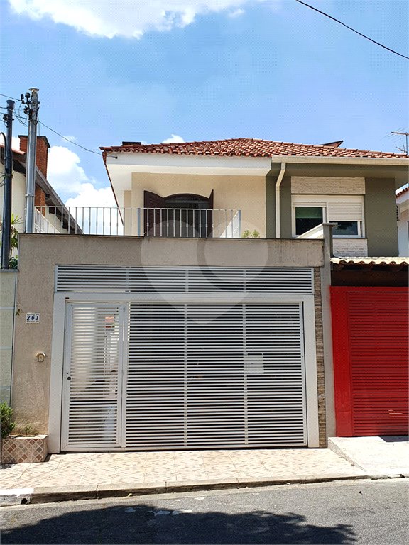 Sobrado à venda com 3 quartos, sendo 1 suíte, em Jardim Prudência, São Paulo, SP