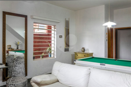 Casa à venda com 3 quartos, sendo 1 suíte,  em Parque Jabaquara, São Paulo, SP