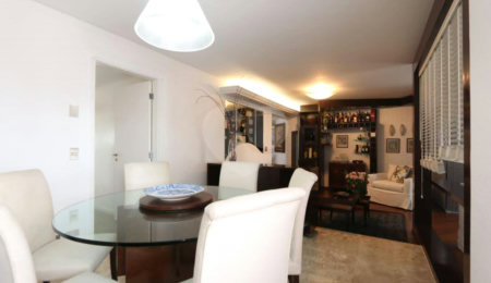Apartamento à venda com 4 quartos, sendo 2 suítes,  em Vila Uberabinha, São Paulo, SP