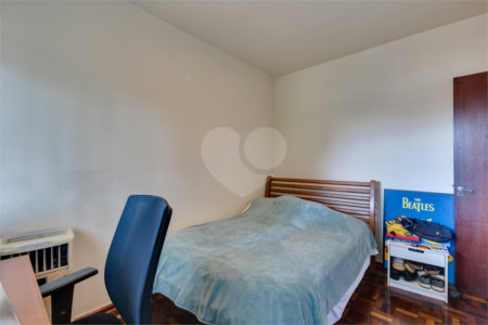 Casa de Vila à venda com 3 quartos, sendo 1 suíte, em Alto da Boa Vista, São Paulo, SP