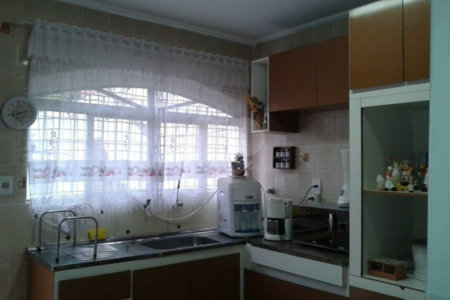 Sobrado à venda com 5 quartos, sendo 1 suíte, em Vila Mazzei, São Paulo, SP