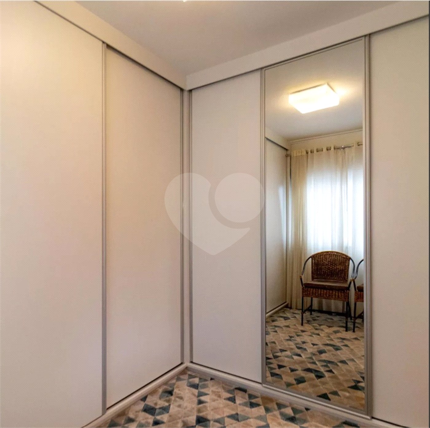 Apartamento à venda com 3 quartos, sendo 2 suítes,  em Várzea da Barra Funda, São Paulo, SP