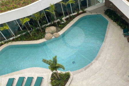 Apartamento à venda com 3 suítes em Moema, São Paulo, SP