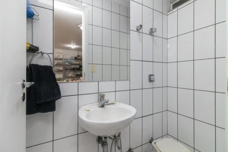 Casa à venda com 3 quartos, sendo 2 suítes,  em Alto de Pinheiros, São Paulo, SP