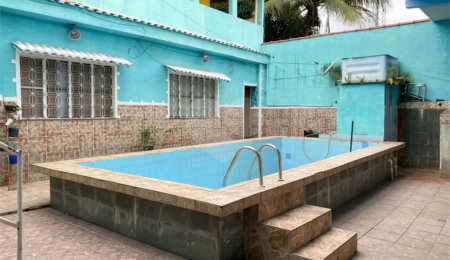 Casa à venda com 2 quartos, sendo 1 suíte, em Santíssimo, Rio de Janeiro, RJ