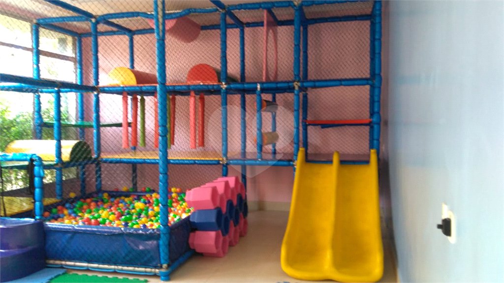 Apartamento à venda com 3 suítes em Jardim Londrina, São Paulo, SP