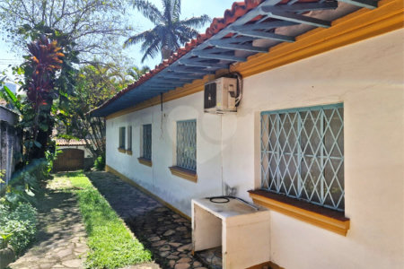 Casa Térrea à venda com 5 quartos em Jardim Petrópolis, São Paulo, SP