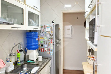 Apartamento à venda com 2 quartos, sendo 1 suíte,  em Chácara Inglesa, São Paulo, SP