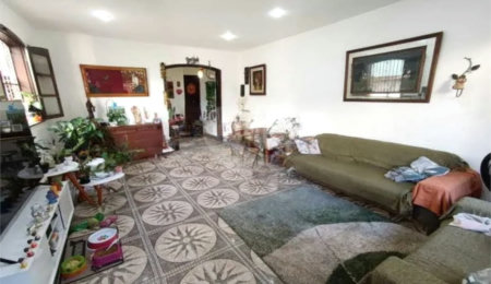 Casa à venda com 5 quartos, sendo 1 suíte,  em Andaraí, Rio de Janeiro, RJ
