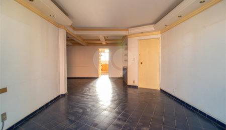Apartamento à venda com 3 quartos, sendo 1 suíte, em Campo Belo, São Paulo, SP
