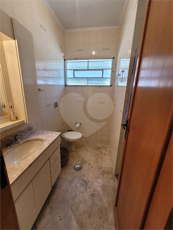 Sobrado à venda com 3 quartos, sendo 1 suíte, em Jardim da Glória, Cotia, SP