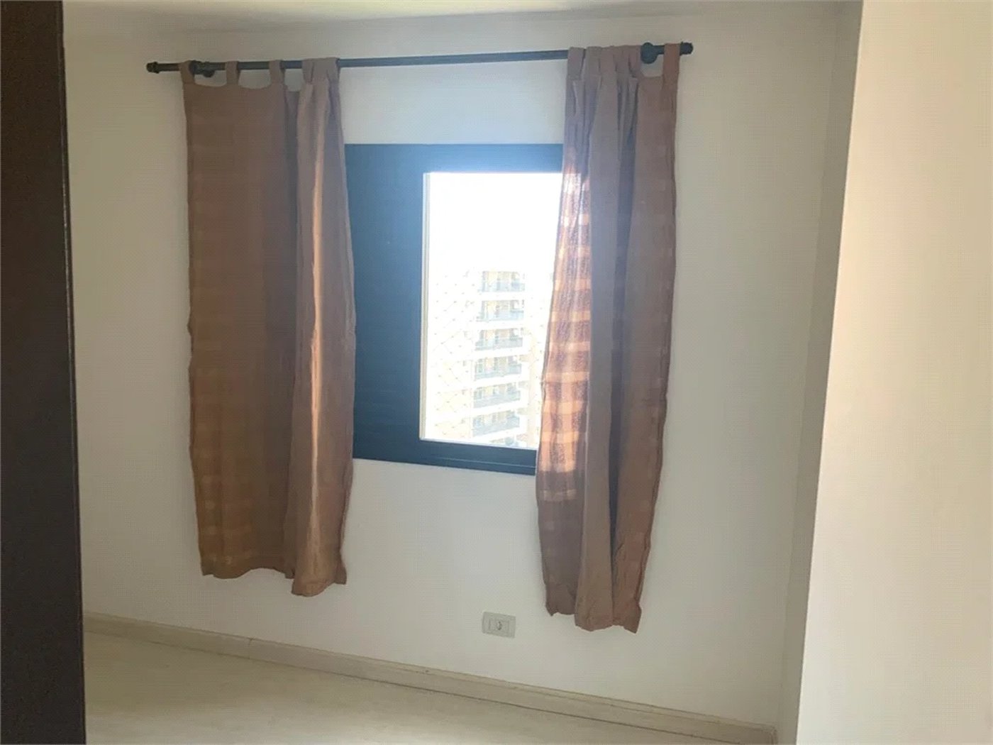 Apartamento à venda com 3 quartos, sendo 1 suíte, em Vila Andrade, São Paulo, SP