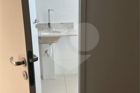 Apartamento à venda ou para alugar com 2 quartos, sendo 1 suíte, em Vila Mazzei, São Paulo, SP