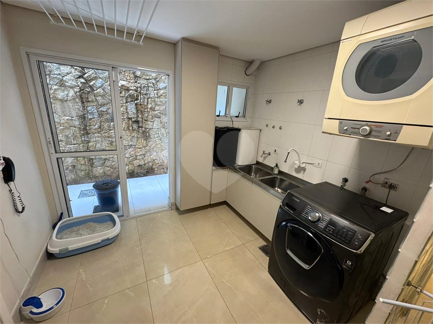 Casa à venda com 3 suítes no condomínio Sunset Brooklin, São Paulo - SP