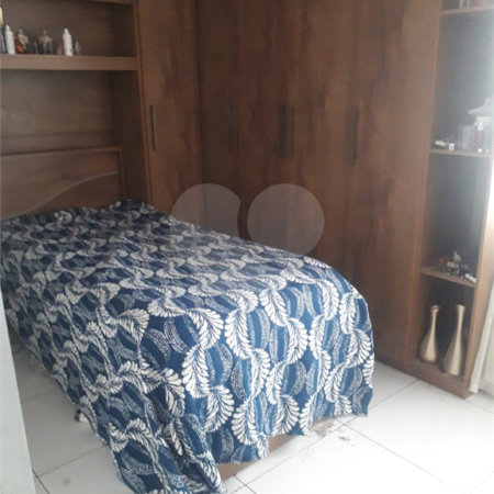Casa Térrea à venda com 3 quartos em Jardim Nadir, São Paulo, SP