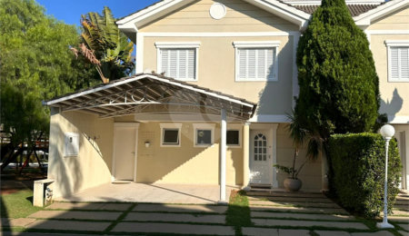 Casa à venda com 4 quartos, sendo 2 suítes, no condomínio Vila D'amalfi, Sorocaba - SP