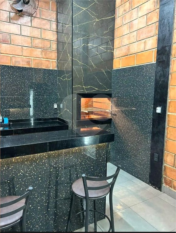 Casa à venda com 1 suíte em Residencial Alamedas, Araraquara, SP