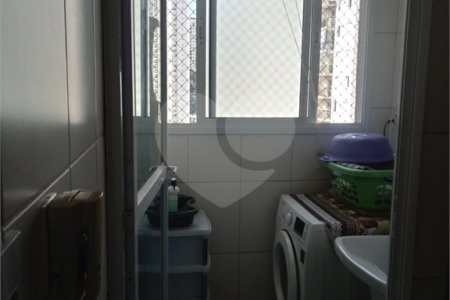 Apartamento à venda com 3 quartos, sendo 1 suíte,  em Vila Praia, São Paulo, SP