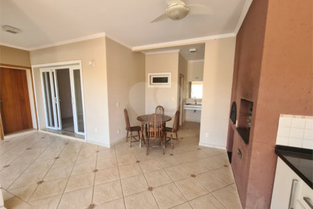 Casa à venda com 3 suítes no condomínio Vinhas da Vista Alegre - Lado Sede, Vinhedo - SP