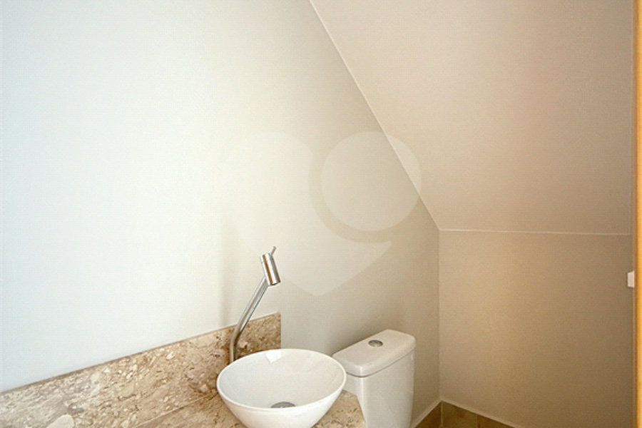 Casa à venda com 2 suítes em Jaçanã, São Paulo, SP