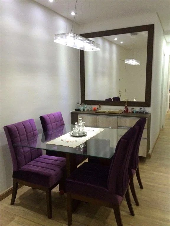 Apartamento à venda com 3 quartos, sendo 1 suíte,  em Parque Reboucas, São Paulo, SP