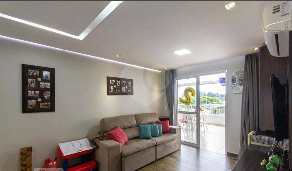 Apartamento à venda com 3 quartos, sendo 1 suíte, em Jardim Vazani, São Paulo, SP