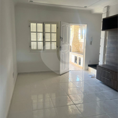 Casa à venda com 2 quartos em Parque Jóquei Club, Campos dos Goytacazes, RJ