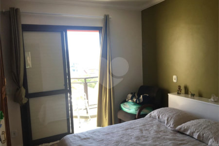 Apartamento à venda com 3 quartos, sendo 1 suíte, em Vila Mariana, São Paulo, SP