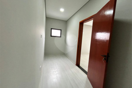 Casa à venda com 3 quartos, sendo 1 suíte, no condomínio Ibiti Reserva, Sorocaba - SP