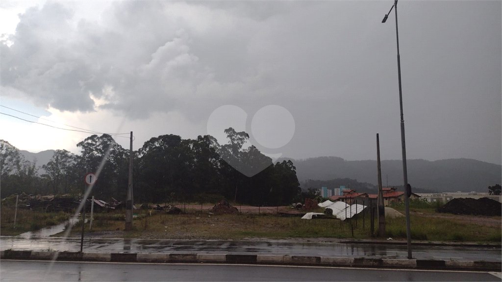 Área de Terra à venda em Botujuru, Mogi das Cruzes, SP