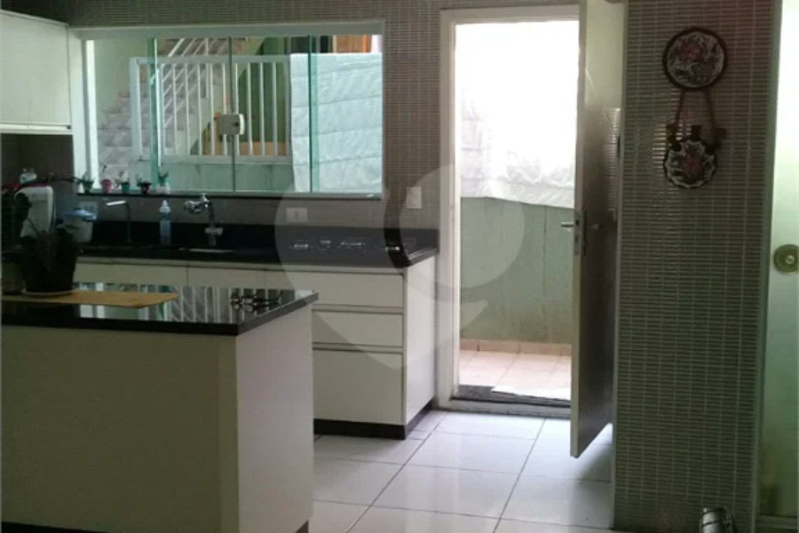 Sobrado à venda com 3 suítes em Tremembé, São Paulo, SP