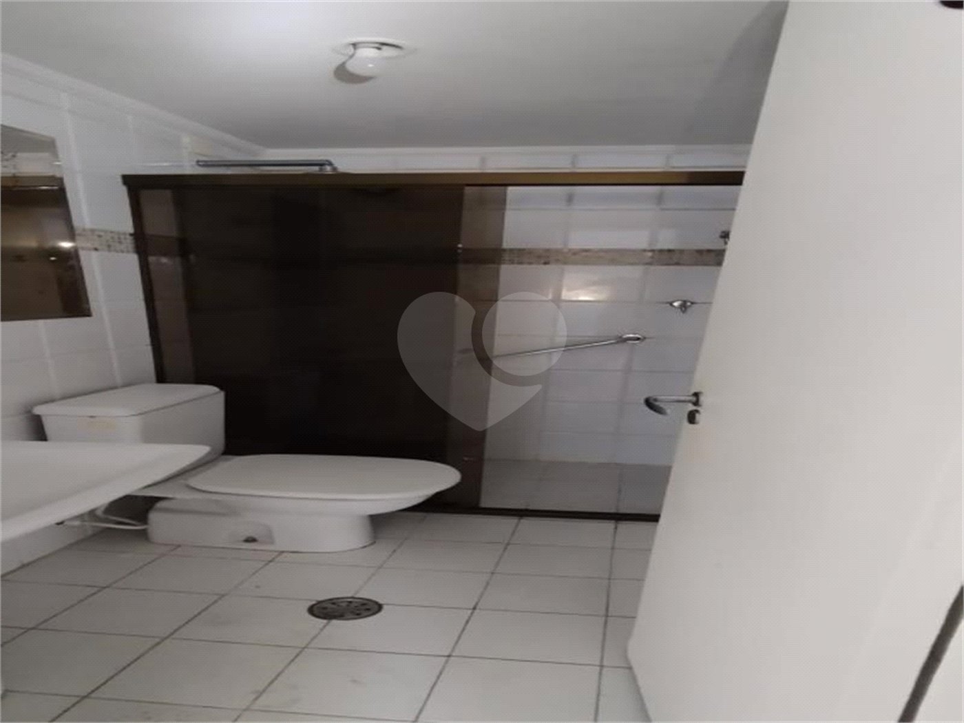 Apartamento à venda com 2 quartos, sendo 1 suíte,  em Jardim Parque Morumbi, São Paulo, SP