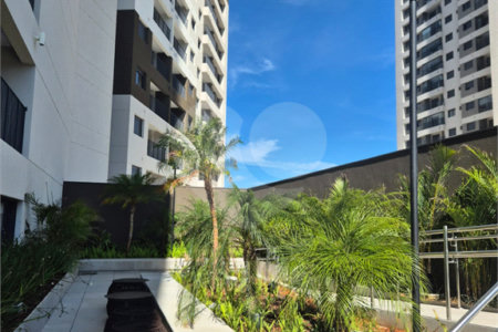 Apartamento à venda com 3 quartos, sendo 1 suíte, em Vila Anastácio, São Paulo, SP